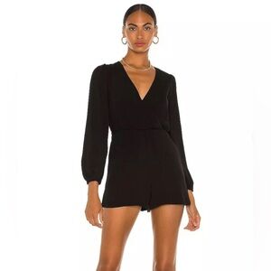 Alice + Olivia Women’s 14 Black Sinclair Cowl Neck Long-Sleeved Romper - NWT!